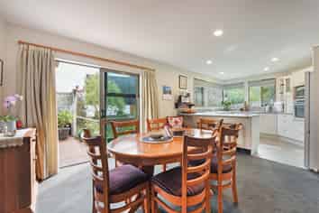 13 Lodestone Road, Richmond