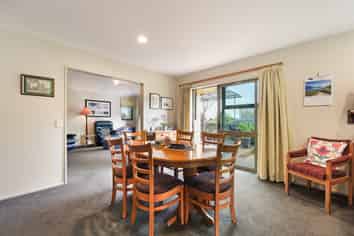 13 Lodestone Road, Richmond