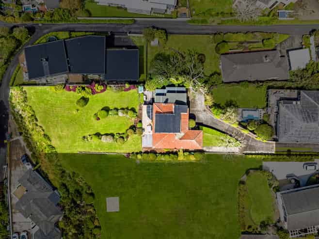 529 Riddell Road, Glendowie