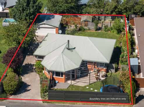 63 Gladstone Road, Woodend