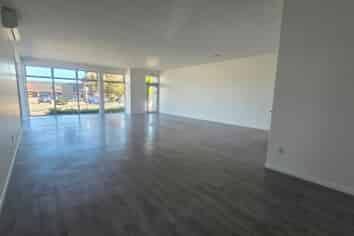 High Profile St Albans Office/Retail