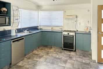 Hawkes Bay - Address withheld