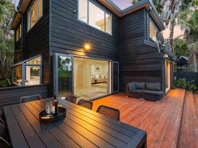2/31 John Court  Street, Birkenhead