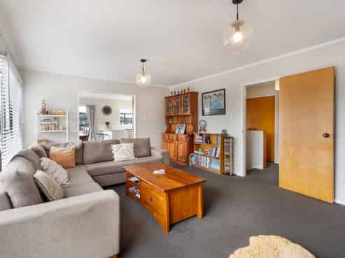 49A Woodland Road, Johnsonville