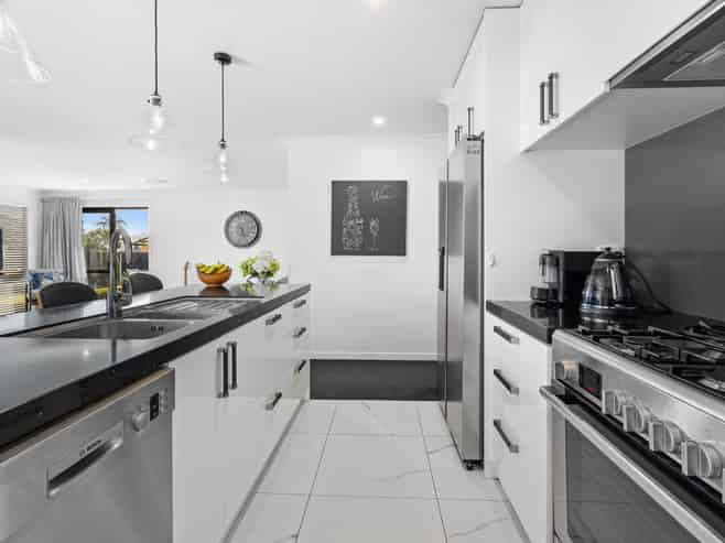 13 Mamaku Drive, One Tree Point