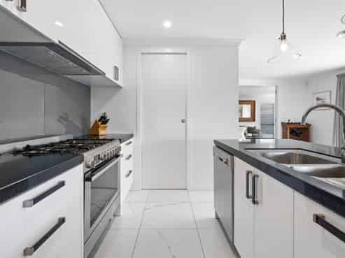 13 Mamaku Drive, One Tree Point