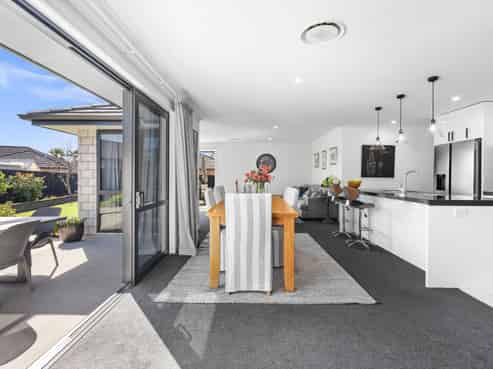 13 Mamaku Drive, One Tree Point