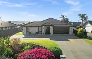 13 Mamaku Drive, One Tree Point