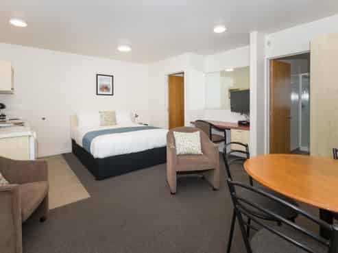 Be In Business For Yourself, But Not By Yourself