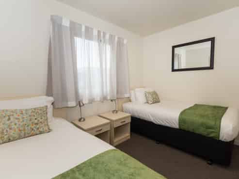 Be In Business For Yourself, But Not By Yourself