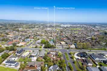3 Charles Prevost Drive, The Gardens