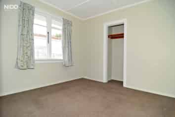 413 Kaikorai Valley Road, Bradford