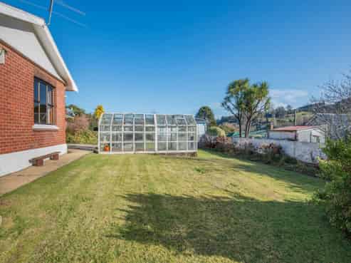 6 Antrim Street, Normanby
