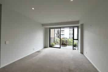 212/4 Bluegrey Avenue, Stonefields
