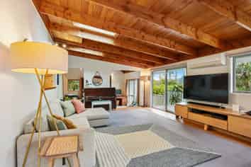 192 Carter Road, Oratia