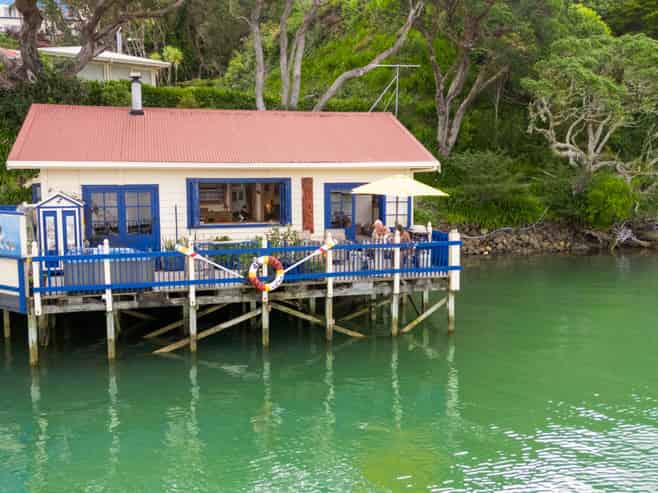 104 Okura Bay Road, Totara North
