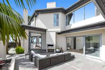 359 Hibiscus Coast Highway, Orewa