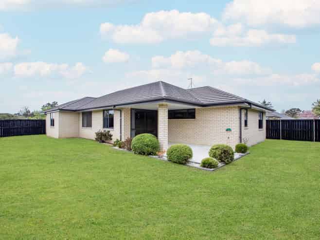 266 Dixon Road, Fitzroy