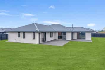 1 Roach Lane, Amberley