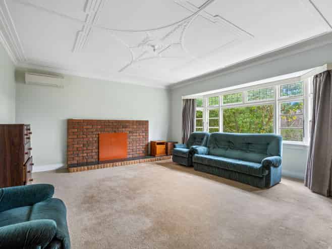 37 Scarba Street, Roslyn