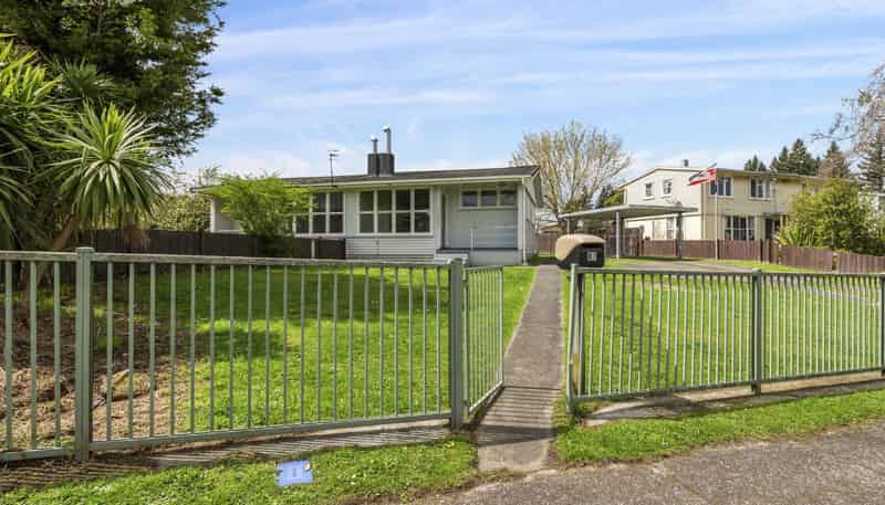 87 Ford Road, Fordlands