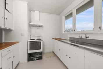 87 Ford Road, Fordlands