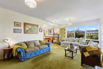 8 Katarina Grove, Tawa
