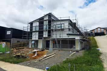 30 LEATHEM CRESCENT, Pokeno