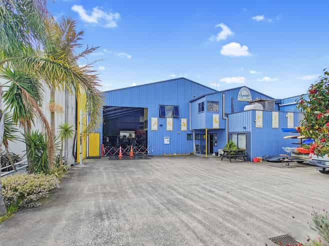 104 Lindsay Road, Whangamata