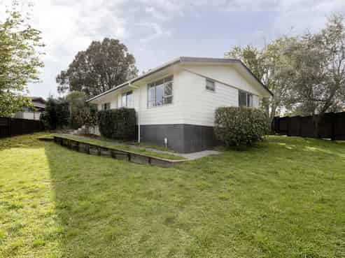 22 Arawata Avenue, Welcome Bay