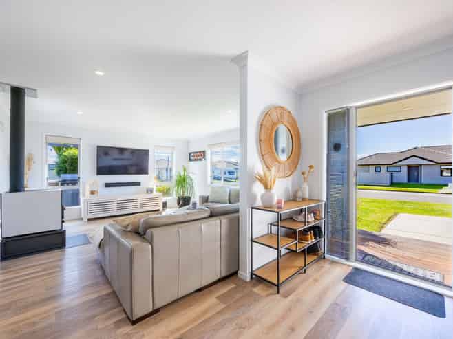 2 Aparima Place, Te Awa