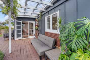14B Toi Street, Otaki Beach