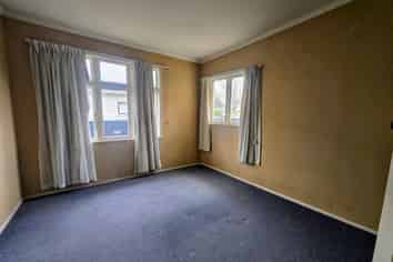 Manawatu / Whanganui - Address withheld