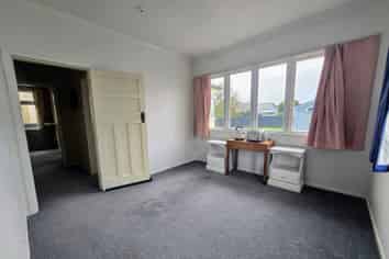 Manawatu / Whanganui - Address withheld