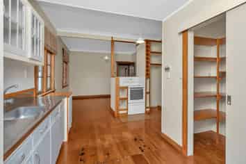 4 Mercer Street, Kensington