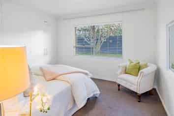83B Meadway, Sunnyhills
