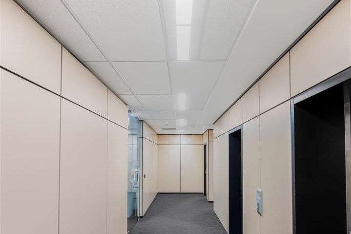 Premium Office Opportunity - Altro