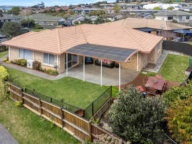 44 Blue Heron Rise, Stanmore Bay
