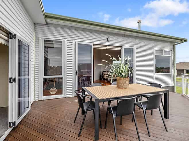 44 Karamea Street, Whalers Gate