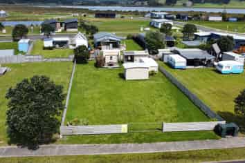 183 Rangiora Crescent, Matarangi