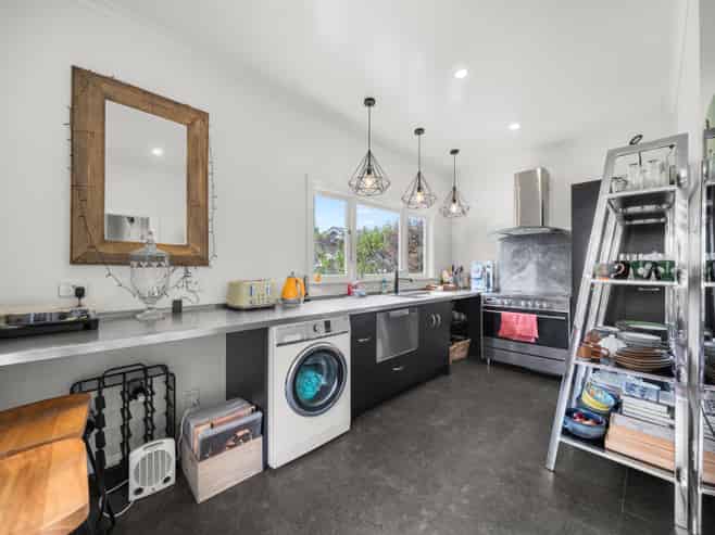 103 Pownall Street, Masterton