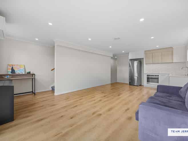 27 Sun Orchid Avenue, Wiri