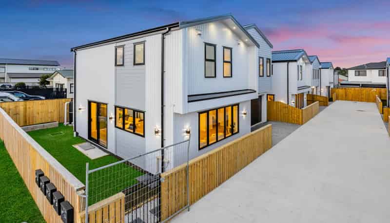 19A-E Sturdee Road, Manurewa