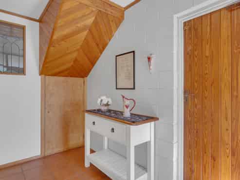 22 Bank Street, Amberley