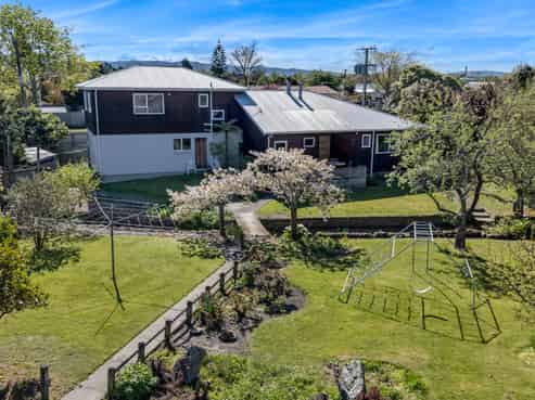 22 Bank Street, Amberley