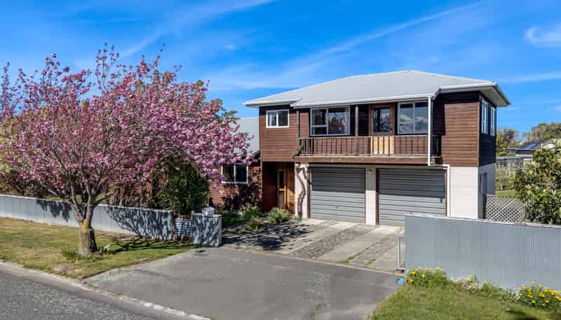 22 Bank Street, Amberley