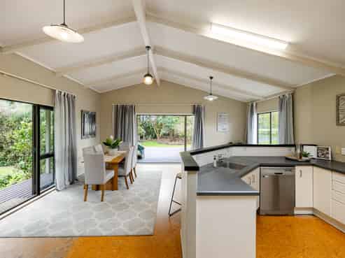 1212 Kaipaki Road, Cambridge