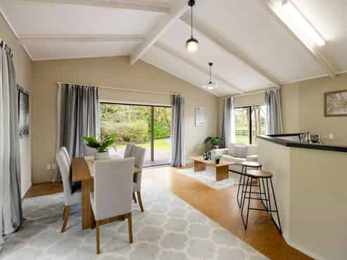 1212 Kaipaki Road, Cambridge