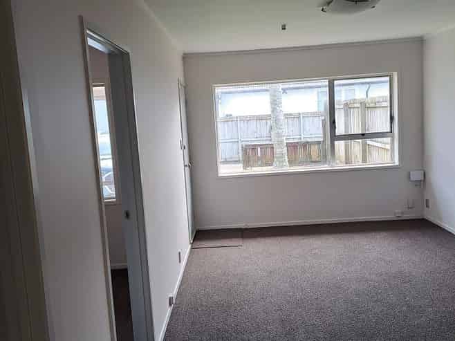 2/25 Aranui Road, Mount Wellington
