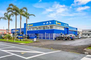 Standout Autoparts Industrial  Investment